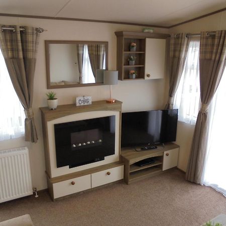 The Grange Ingoldmells: Elan 6 Berth, Central Heated, Wrap Around Decking 外观 照片