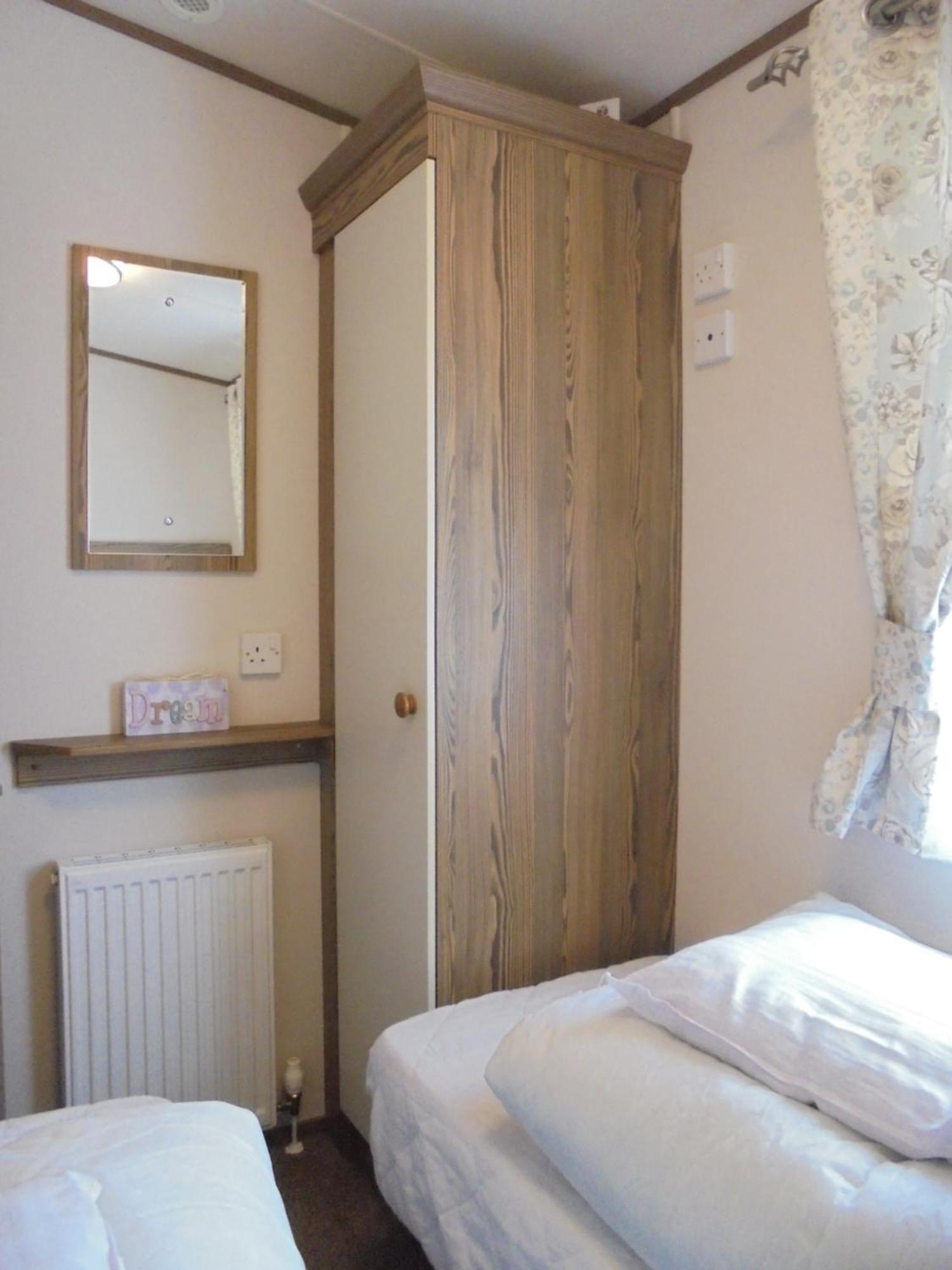 The Grange Ingoldmells: Elan 6 Berth, Central Heated, Wrap Around Decking 外观 照片